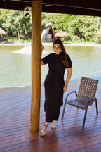 VESTIDO DETALHE NÓ