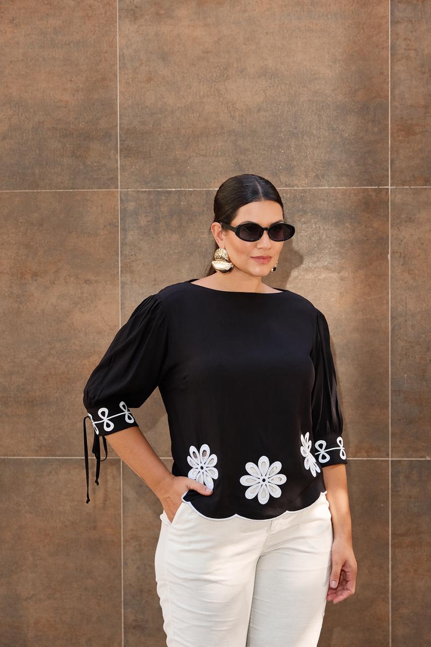 Blusa viscose bordada