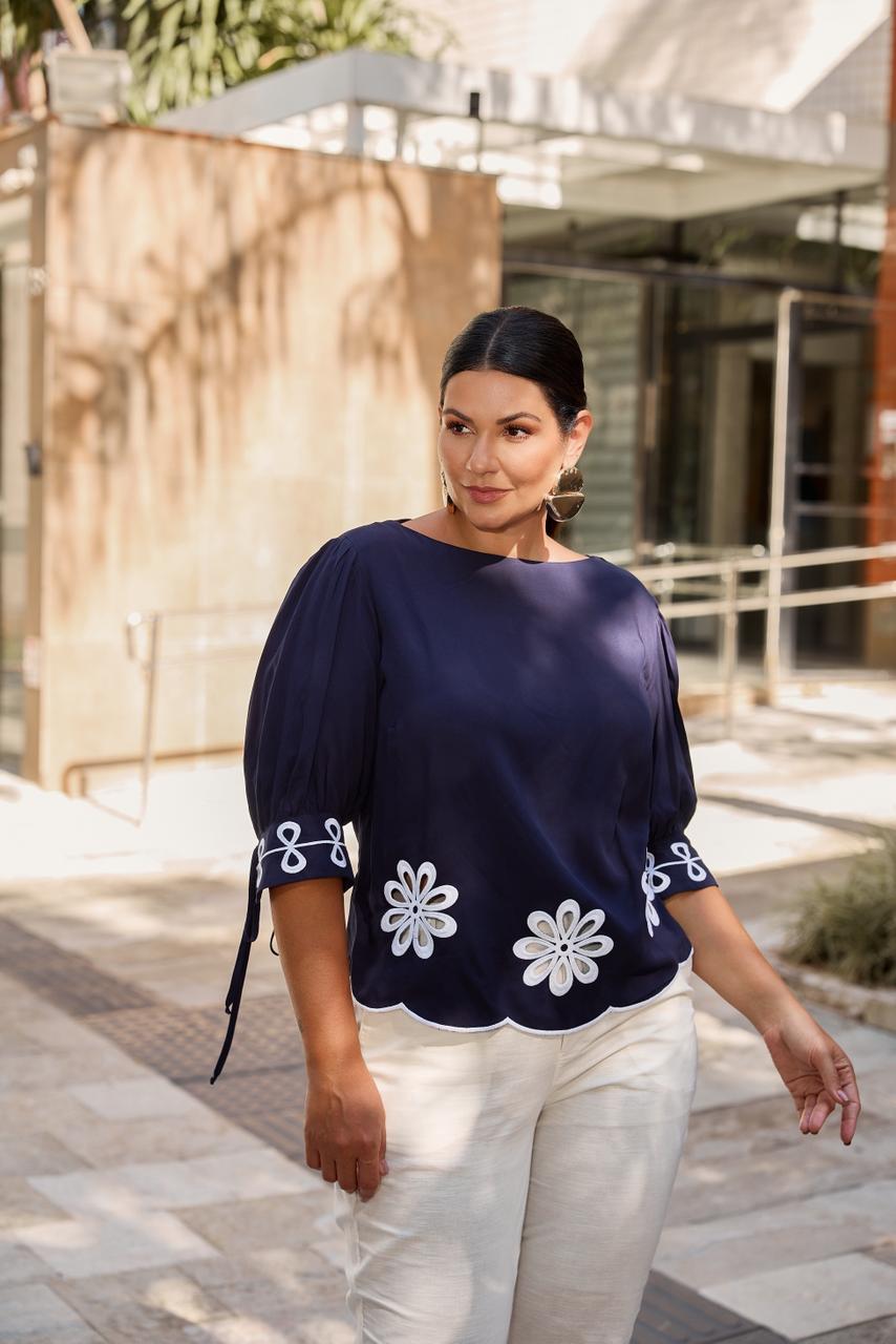 Blusa viscose bordada